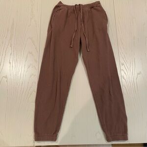 SKIMS Ribbed Knit Pants in Brown